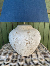 Load image into Gallery viewer, Rustic Concrete Lampbase
