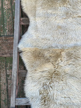 Load image into Gallery viewer, Double Shaggy New Zealand Sheepskin
