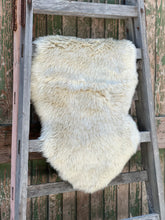 Load image into Gallery viewer, Single Shaggy New Zealand Sheepskin
