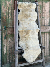 Load image into Gallery viewer, Double Shaggy New Zealand Sheepskin
