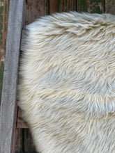 Load image into Gallery viewer, Single Shaggy New Zealand Sheepskin
