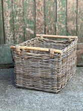 Load image into Gallery viewer, Medium Wooden Handle Cane Basket
