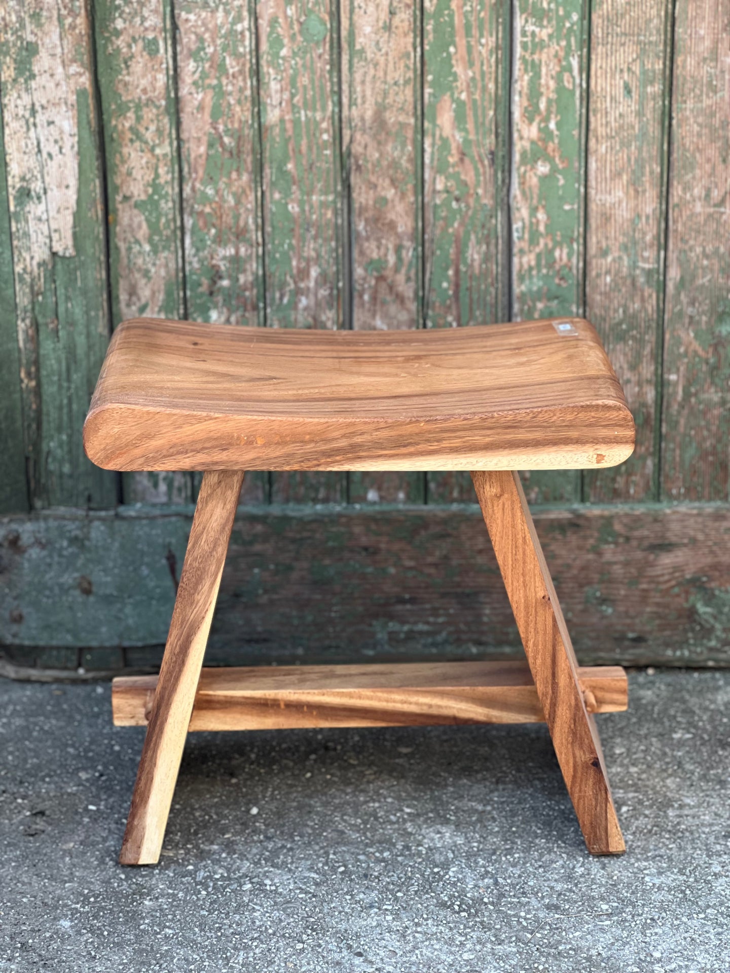 Curved Stool