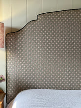 Load image into Gallery viewer, Soane Pillar Box Webbing Queen Headboard
