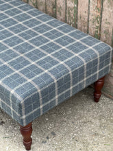 Load image into Gallery viewer, Mulberry Bowmont Wool Ottoman
