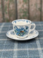 Load image into Gallery viewer, Masons &#39;Fruit Basket&#39; Cup &amp; Saucer Set
