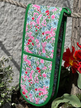 Load image into Gallery viewer, Floral Hare Double Oven Mitt
