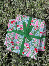 Load image into Gallery viewer, Floral Hare Teatowel Set
