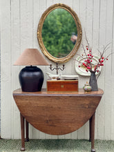 Load image into Gallery viewer, Vintage Gilt Oval Mirror
