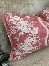 Load image into Gallery viewer, Linwood Raspberry Vine Cushion
