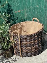 Load image into Gallery viewer, Large Round Dark Rope Handle Lined Basket
