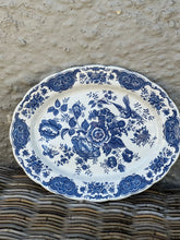 Load image into Gallery viewer, Ridgeway Staffordshire Windsor Serving Dish
