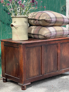 Vintage Blanket Chest