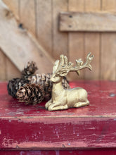 Load image into Gallery viewer, Small Sitting Gold Reindeer
