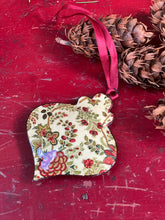 Load image into Gallery viewer, Mariah Enamel Bauble Ornament
