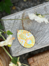 Load image into Gallery viewer, Happy Hares Easter Decoration

