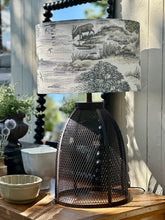 Load image into Gallery viewer, Metal Wire Mesh Lamp
