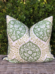 Nina Campbell Medalion Cushion