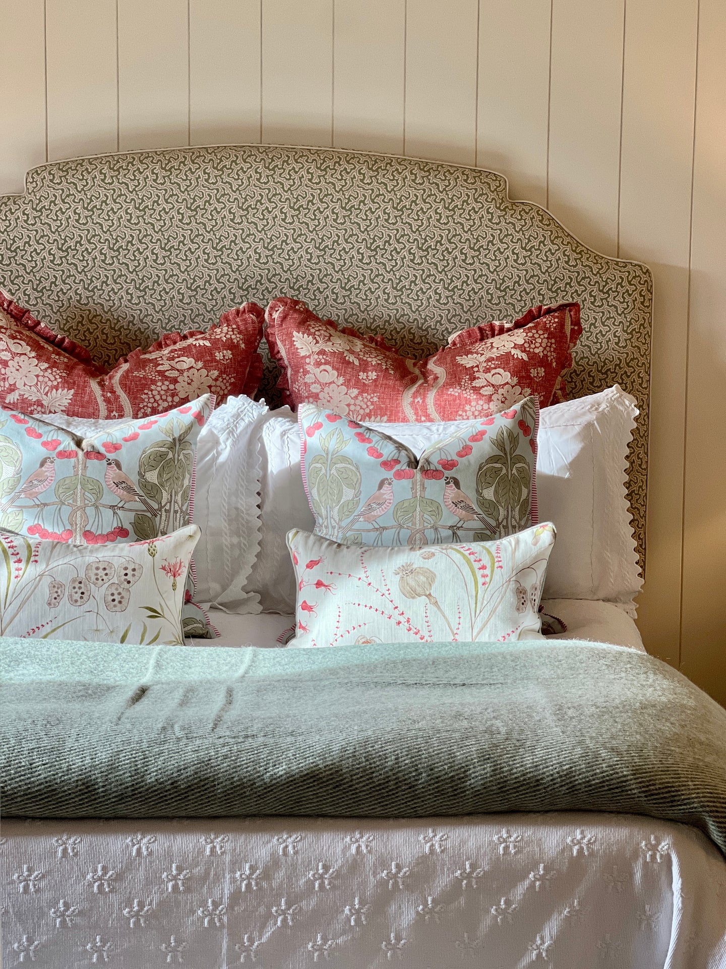 Ian Sanderson Dulcie Briar Rose Queen Headboard