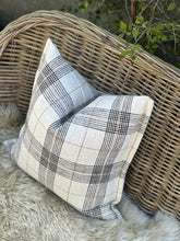 Load image into Gallery viewer, Jinda Natural Cushion
