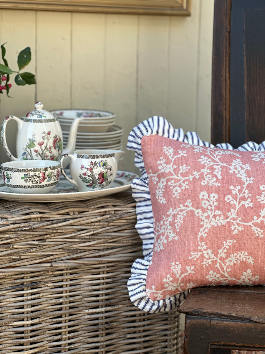 Andrew Martin Vine Coral Ruffle Cushion – Mrs Robinson
