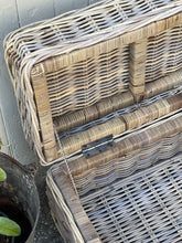 Load image into Gallery viewer, *New* Small Cane Trunk
