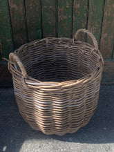 Load image into Gallery viewer, Small Round Unlined Basket
