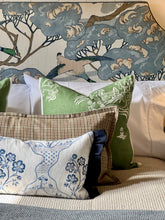 Load image into Gallery viewer, Ralph Lauren Houndstooth Bolster
