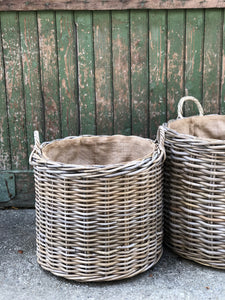Medium Round Lined Basket