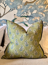 Load image into Gallery viewer, GP &amp; J Baker Patola Paisley Cushion
