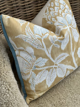 Load image into Gallery viewer, Nina Campbell Pondicherry Cushion
