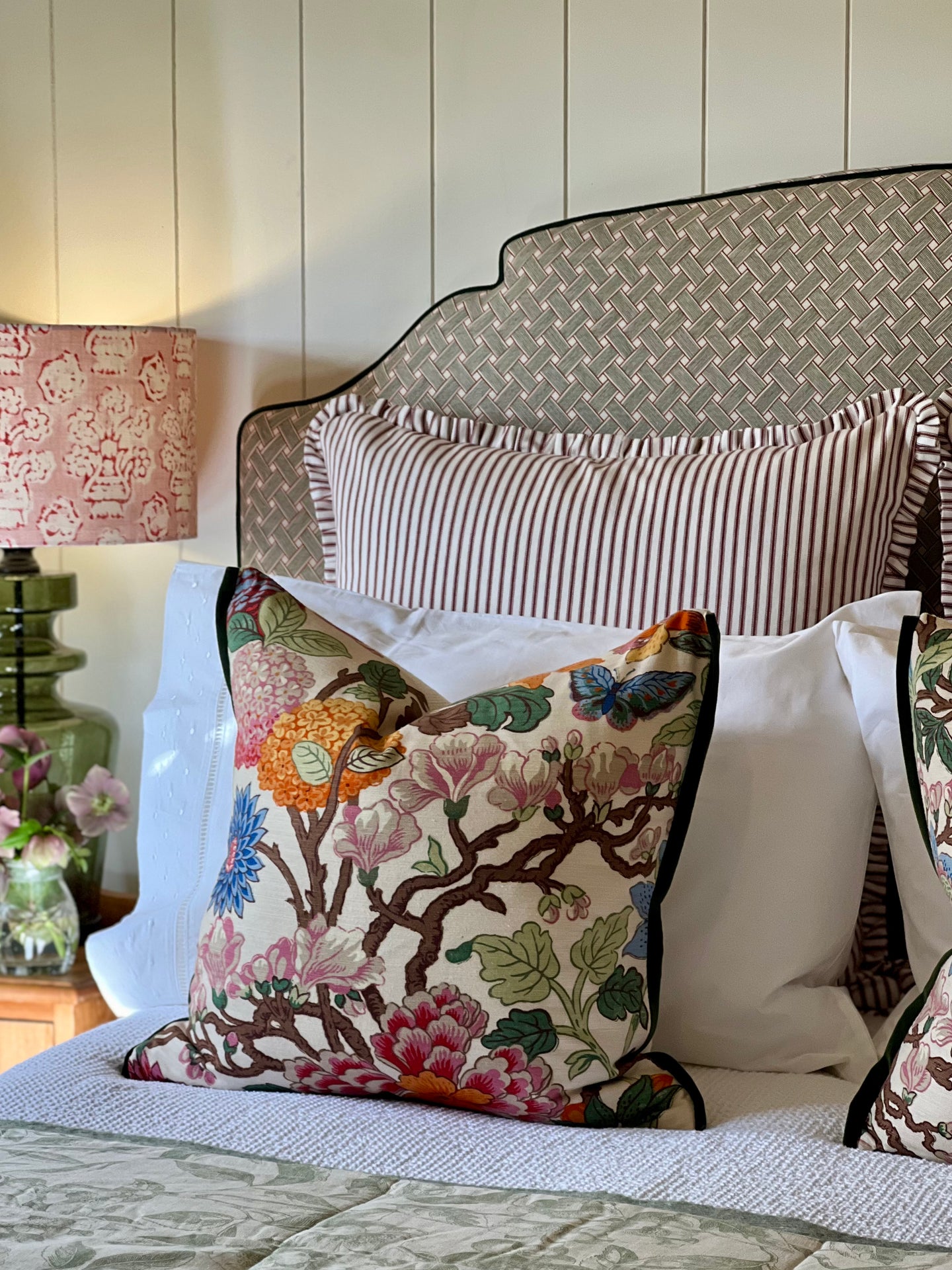 Soane Pillar Box Webbing Queen Headboard