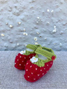 NZ Knitted Strawberry Booties